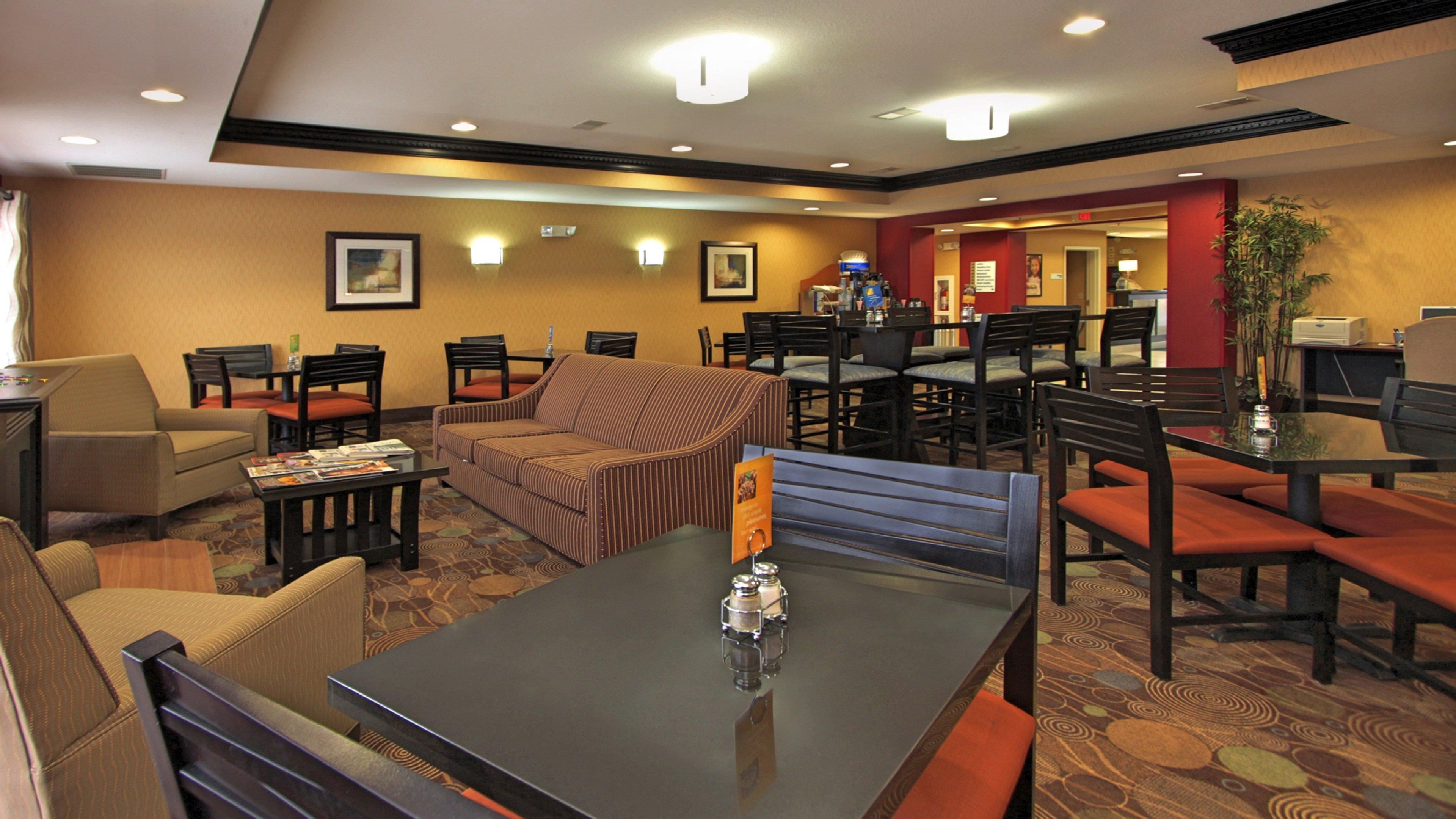 Holiday Inn Express Hotel & Suites Defiance By Ihg Eksteriør bilde