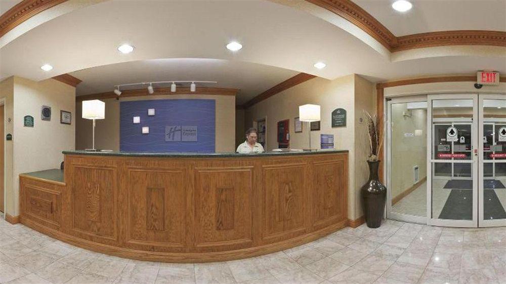Holiday Inn Express Hotel & Suites Defiance By Ihg Eksteriør bilde